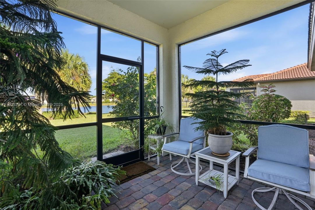 En Venta: $340,000 (3 camas, 2 baños, 1675 Pies cuadrados)