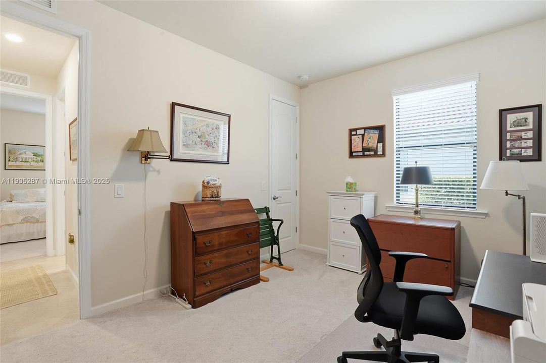 En Venta: $340,000 (3 camas, 2 baños, 1675 Pies cuadrados)