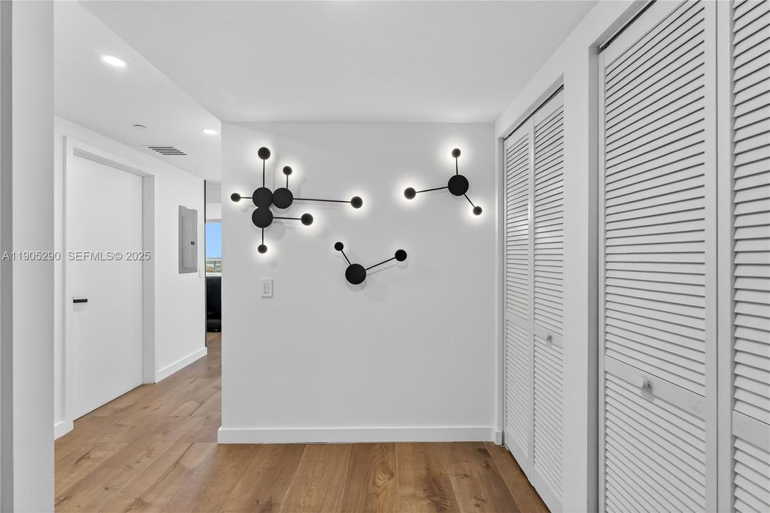 For Rent: $7,800 (3 beds, 2 baths, 1626 Square Feet)