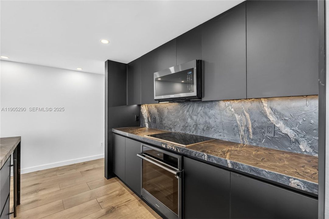 For Rent: $7,800 (3 beds, 2 baths, 1626 Square Feet)