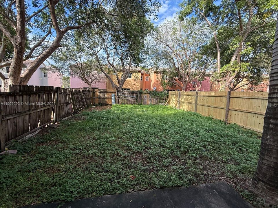 En Renta: $2,500 (3 camas, 2 baños, 1799 Pies cuadrados)