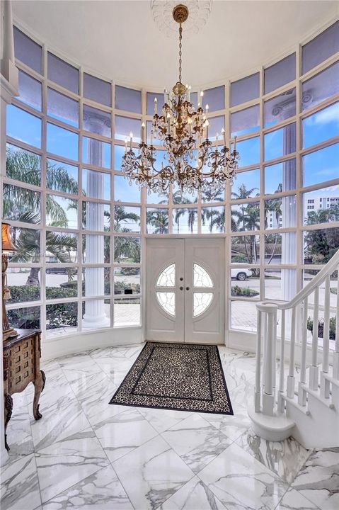 For Rent: $16,500 (5 beds, 3 baths, 5207 Square Feet)