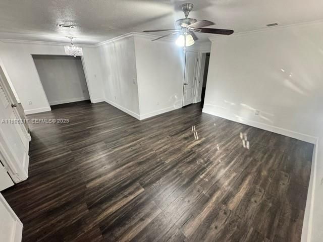 For Rent: $3,150 (3 beds, 2 baths, 1590 Square Feet)