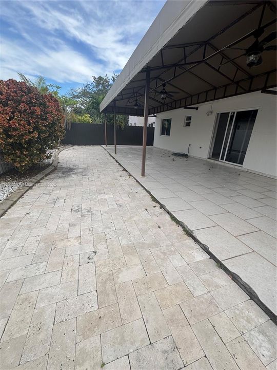 Recently Rented: $4,000 (4 beds, 3 baths, 1890 Square Feet)