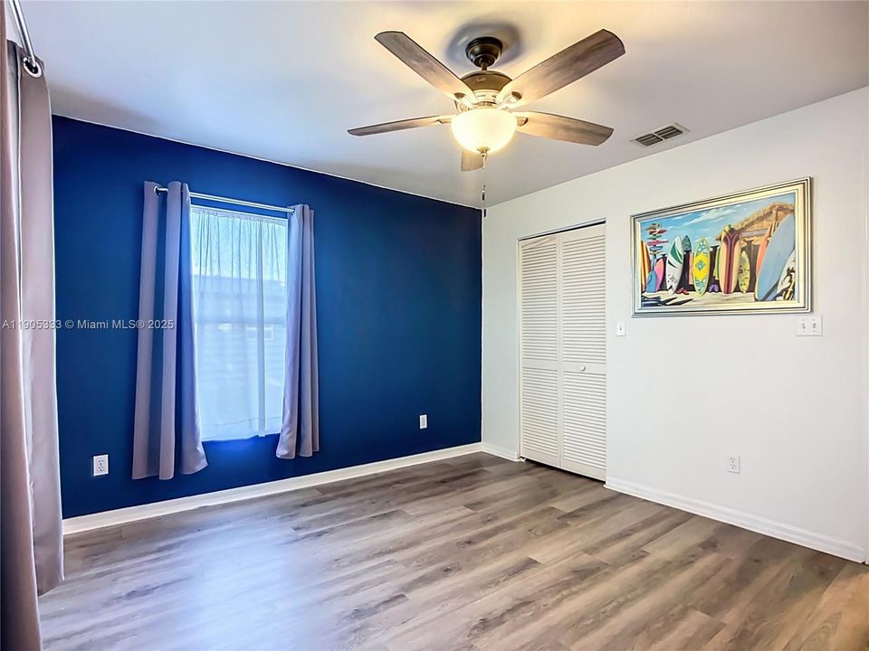 待售: $310,000 (3 贝兹, 2 浴室, 0 平方英尺)