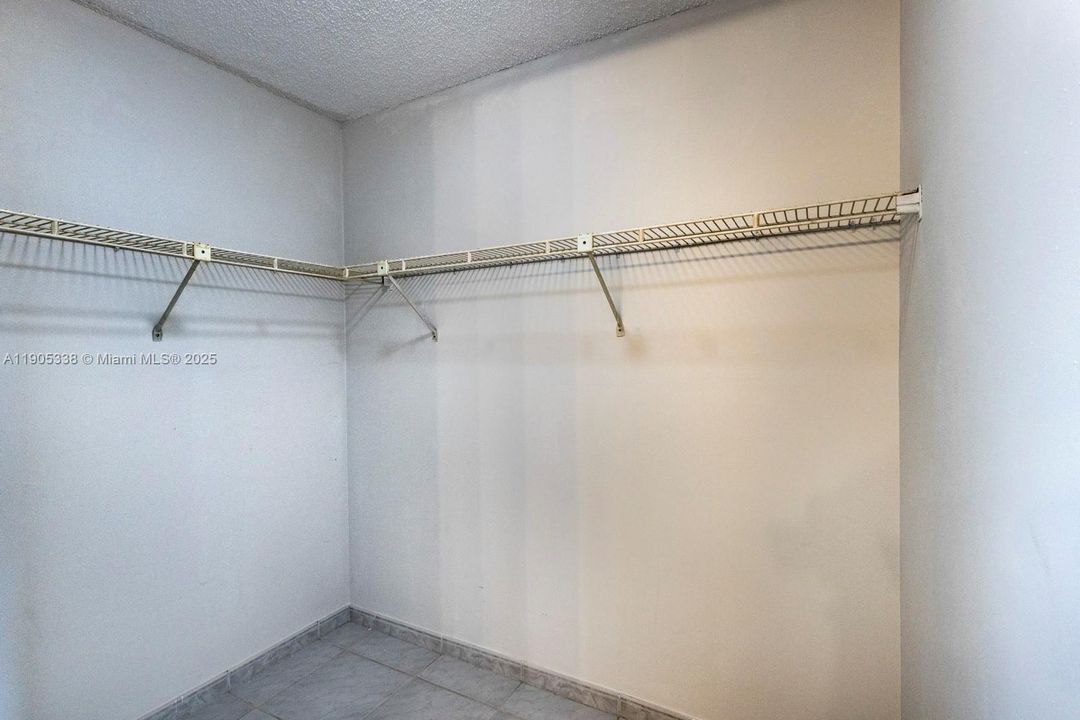 Recently Rented: $2,500 (2 beds, 2 baths, 1064 Square Feet)