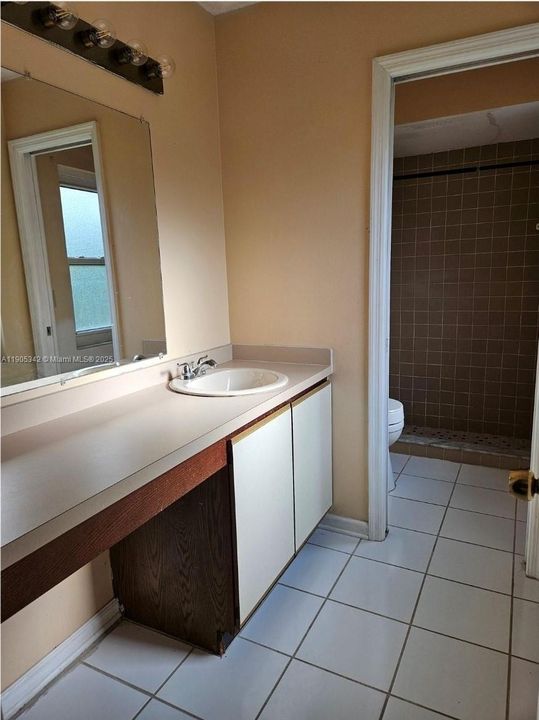 最近租的: $2,000 (3 贝兹, 2 浴室, 1326 平方英尺)