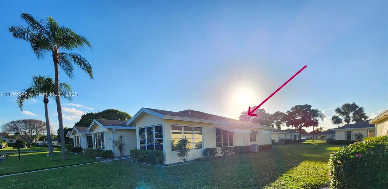 For Sale: $190,000 (2 beds, 2 baths, 1186 Square Feet)