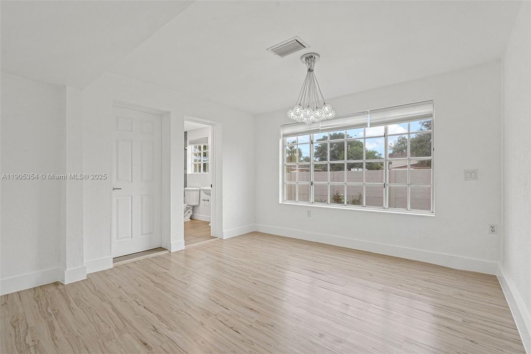 Recently Rented: $4,250 (4 beds, 2 baths, 2203 Square Feet)