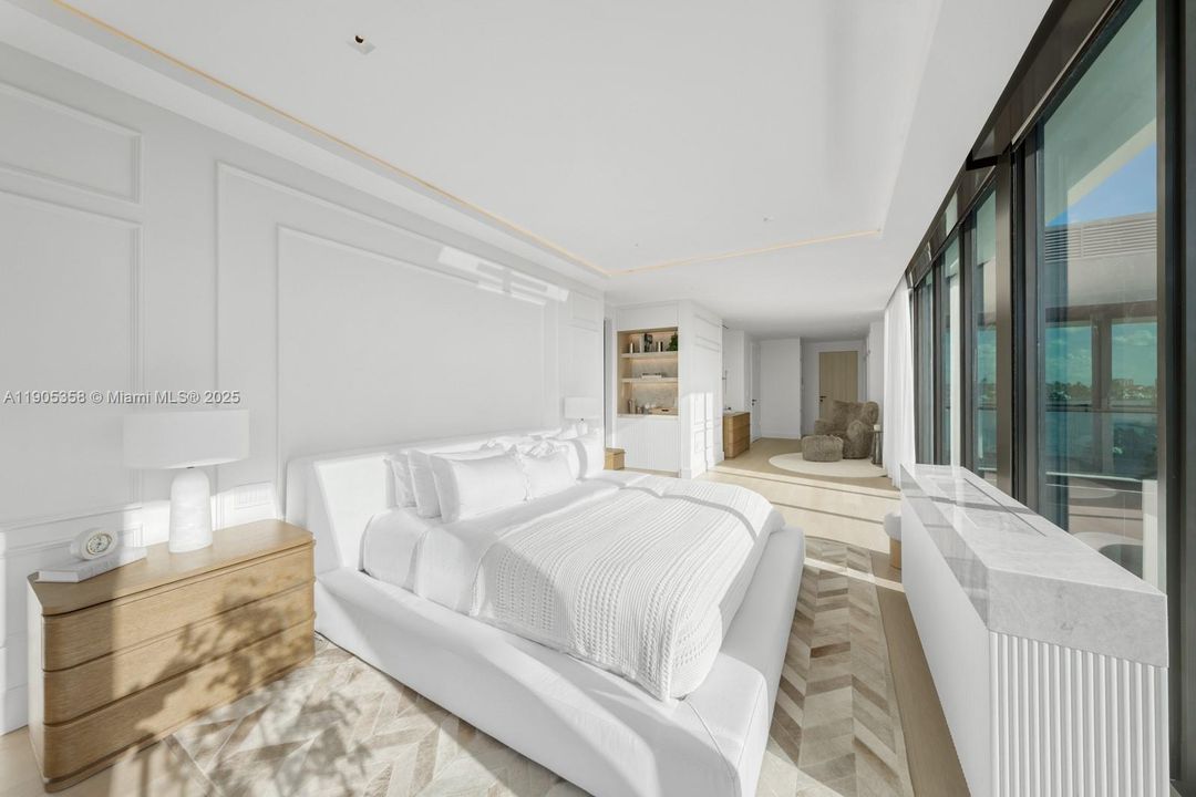 На продажу: $12,900,000 (4 спален, 4 ванн, 4796 Квадратных фут)