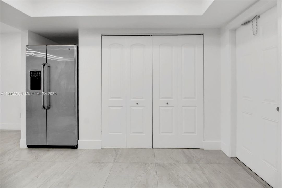 最近租的: $2,000 (2 贝兹, 1 浴室, 970 平方英尺)