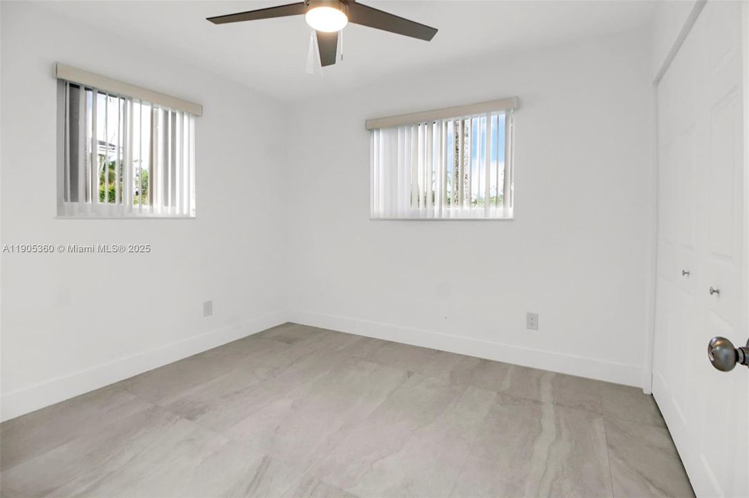 最近租的: $2,000 (2 贝兹, 1 浴室, 970 平方英尺)