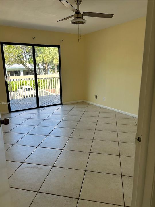 For Rent: $1,990 (2 beds, 2 baths, 770 Square Feet)