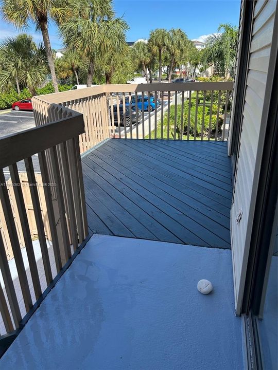 For Rent: $1,990 (2 beds, 2 baths, 770 Square Feet)