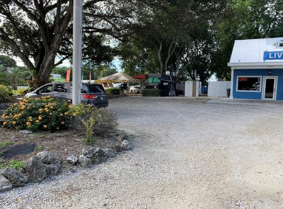 На продажу: $2,990,000 (0 спален, 0 ванн, 0 Квадратных фут)