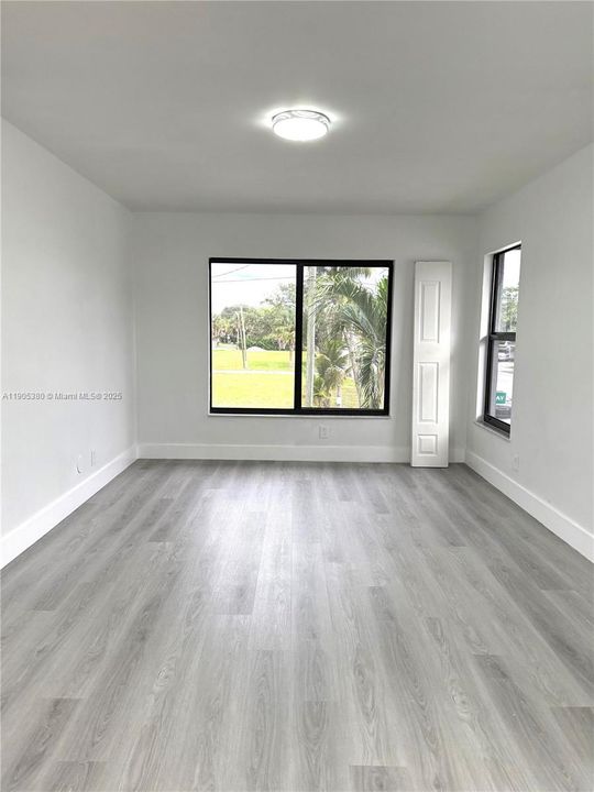 Recently Rented: $2,050 (2 beds, 2 baths, 1502 Square Feet)