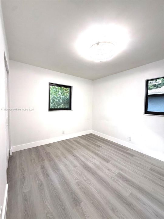 Recently Rented: $2,050 (2 beds, 2 baths, 1502 Square Feet)