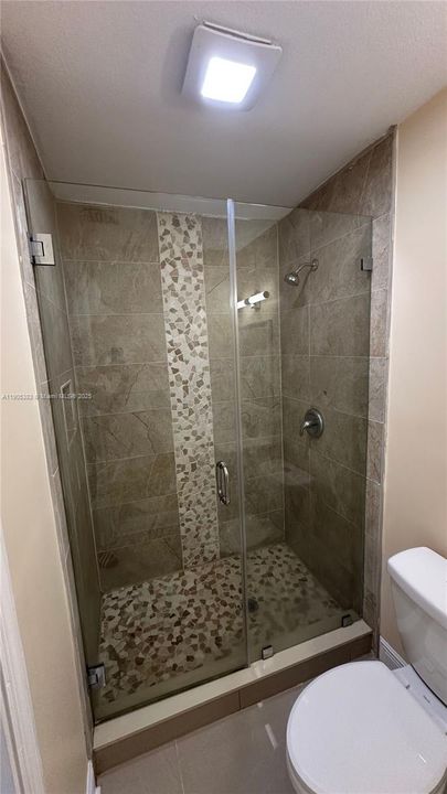 Recently Rented: $2,600 (2 beds, 2 baths, 1028 Square Feet)