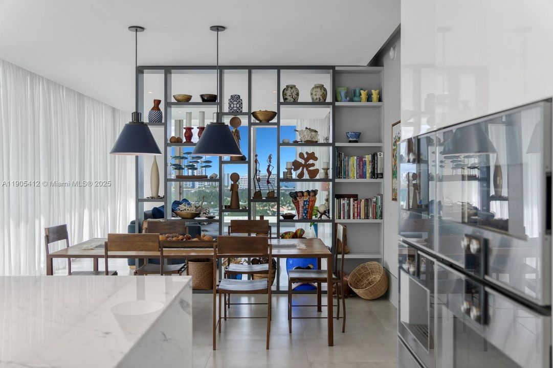 待售: $12,900,000 (3 贝兹, 4 浴室, 4185 平方英尺)