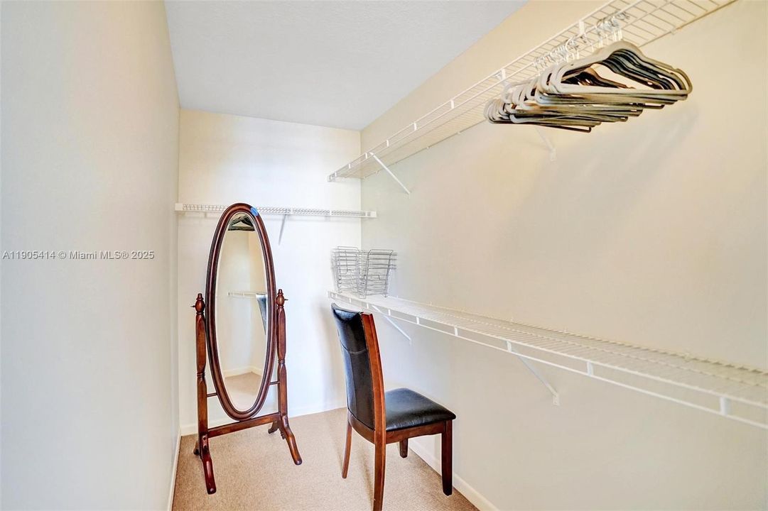 待售: $639,000 (3 贝兹, 2 浴室, 1350 平方英尺)