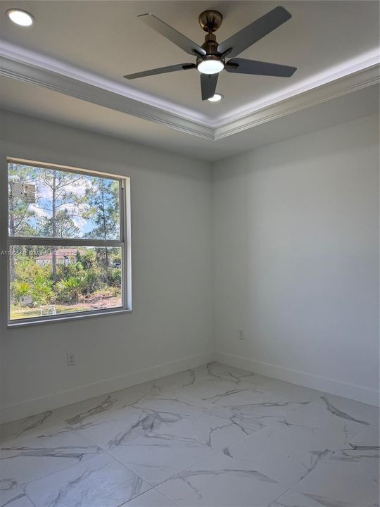 En Venta: $360,000 (3 camas, 2 baños, 1452 Pies cuadrados)