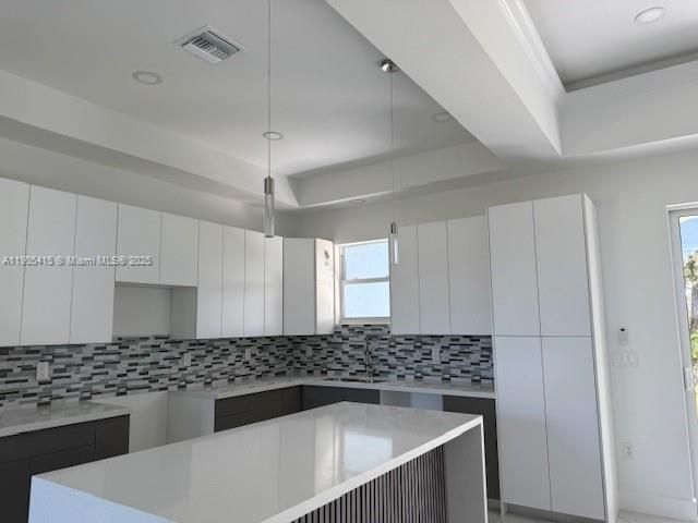 En Venta: $360,000 (3 camas, 2 baños, 1452 Pies cuadrados)