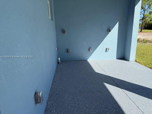 En Venta: $360,000 (3 camas, 2 baños, 1452 Pies cuadrados)