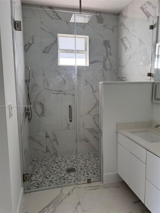 En Venta: $360,000 (3 camas, 2 baños, 1452 Pies cuadrados)