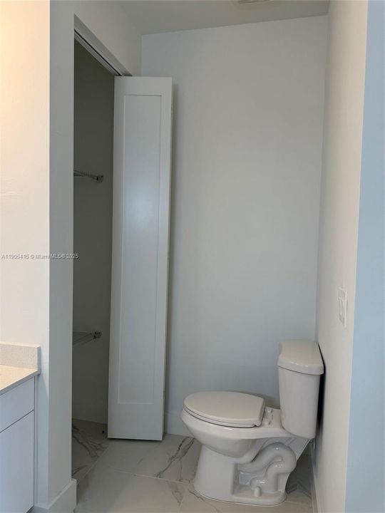 En Venta: $360,000 (3 camas, 2 baños, 1452 Pies cuadrados)