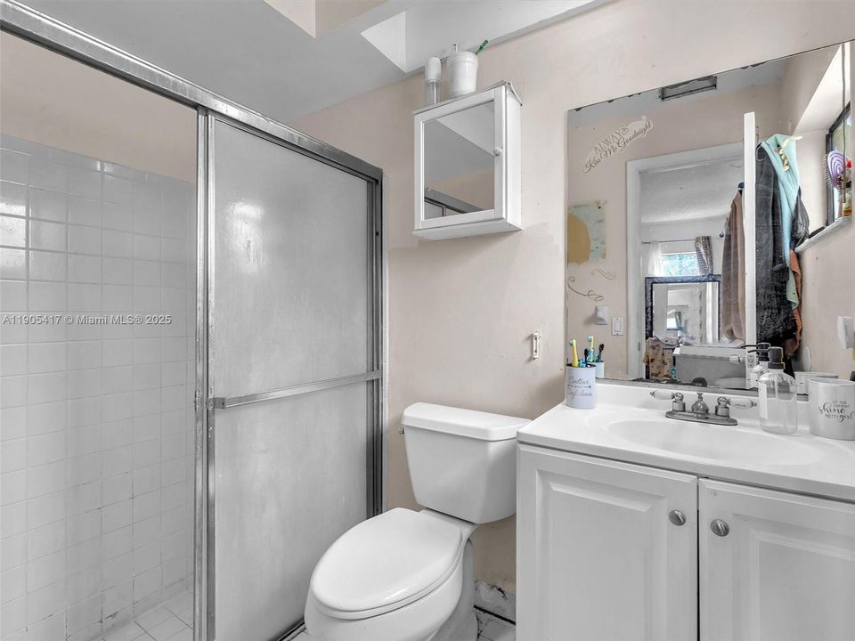 For Sale: $455,000 (3 beds, 2 baths, 1576 Square Feet)