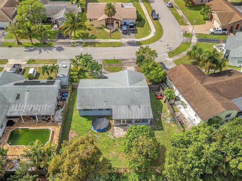 For Sale: $455,000 (3 beds, 2 baths, 1576 Square Feet)