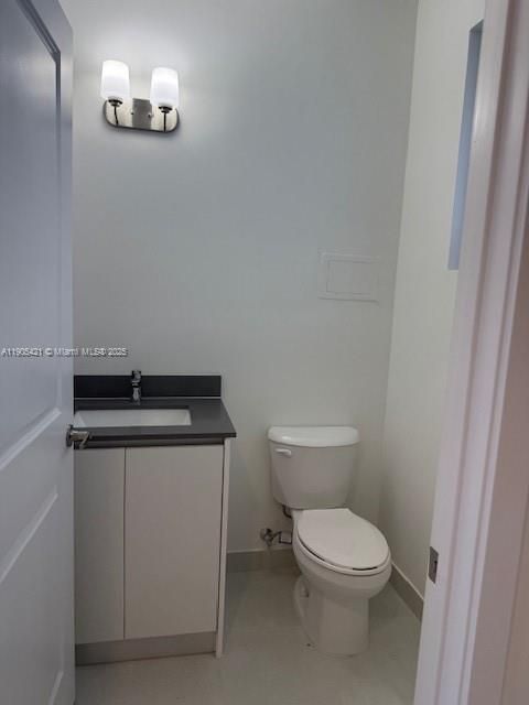 最近租的: $2,450 (3 贝兹, 2 浴室, 0 平方英尺)