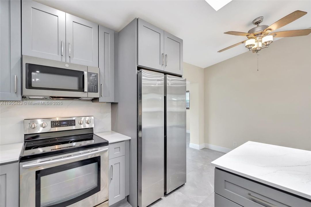 For Rent: $3,600 (3 beds, 2 baths, 1473 Square Feet)