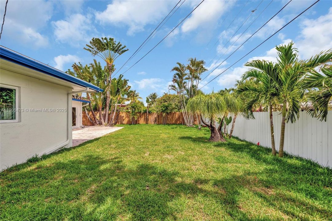 For Rent: $3,600 (3 beds, 2 baths, 1473 Square Feet)