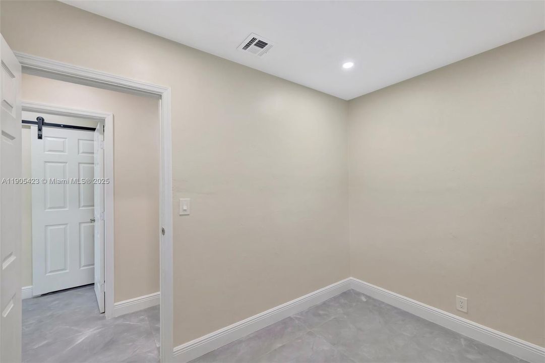 For Rent: $3,600 (3 beds, 2 baths, 1473 Square Feet)