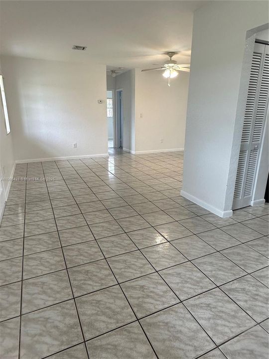 For Rent: $3,850 (3 beds, 2 baths, 1475 Square Feet)