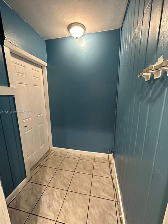 For Rent: $3,850 (3 beds, 2 baths, 1475 Square Feet)