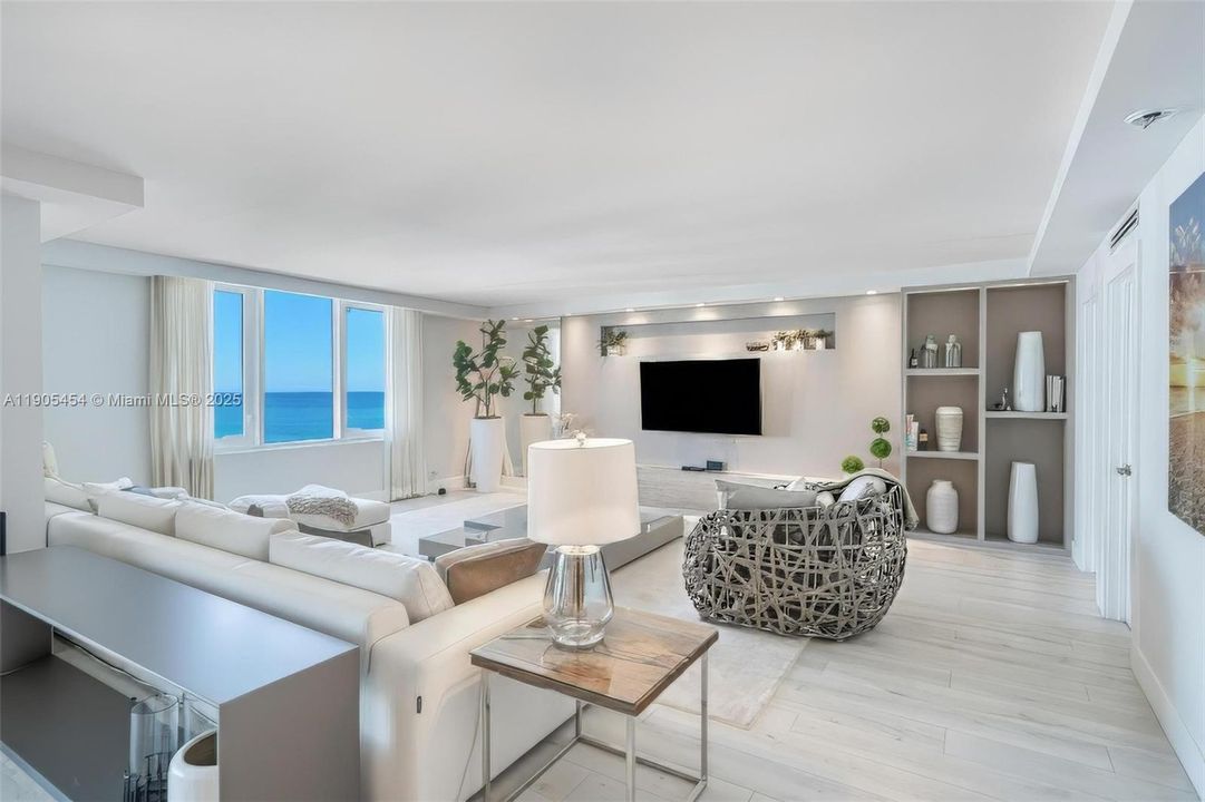 For Sale: $2,999,000 (2 beds, 2 baths, 1640 Square Feet)