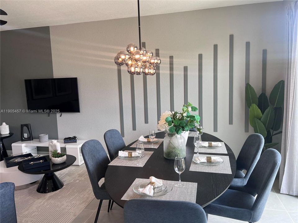 В аренду: $2,675 (3 спален, 3 ванн, 1675 Квадратных фут)