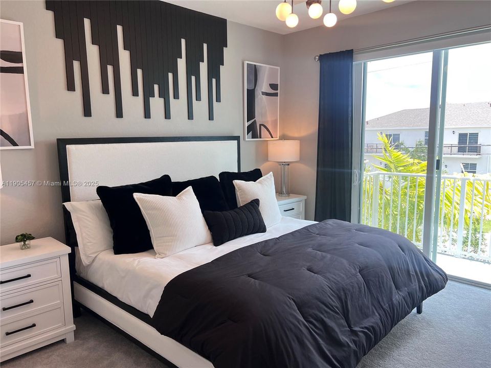 В аренду: $2,675 (3 спален, 3 ванн, 1675 Квадратных фут)