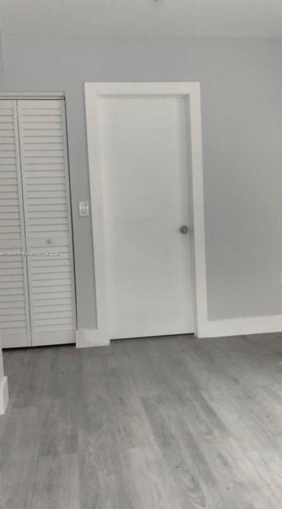 出租: $2,950 (4 贝兹, 4 浴室, 3000 平方英尺)