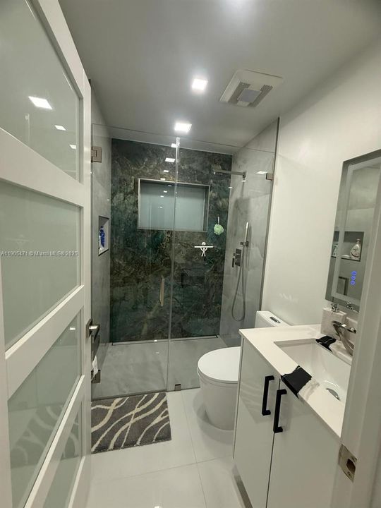 На продажу: $774,900 (4 спален, 3 ванн, 1621 Квадратных фут)