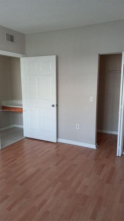 For Rent: $1,975 (2 beds, 2 baths, 1088 Square Feet)