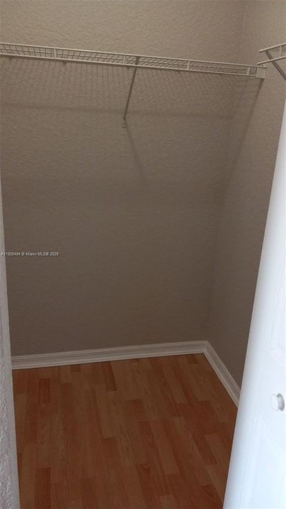 For Rent: $1,975 (2 beds, 2 baths, 1088 Square Feet)