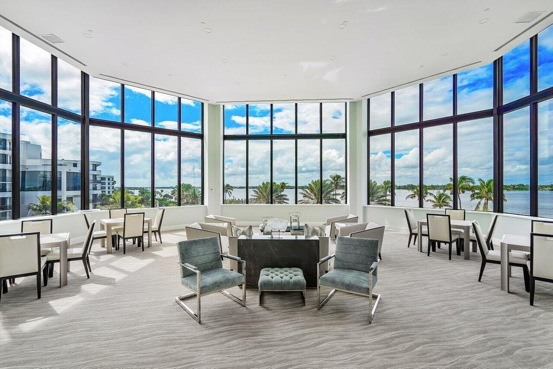 Club Room