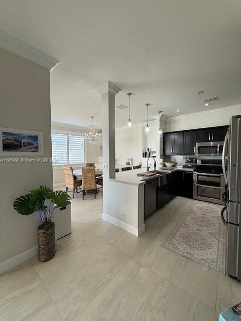 For Sale: $850,000 (5 beds, 2 baths, 2364 Square Feet)