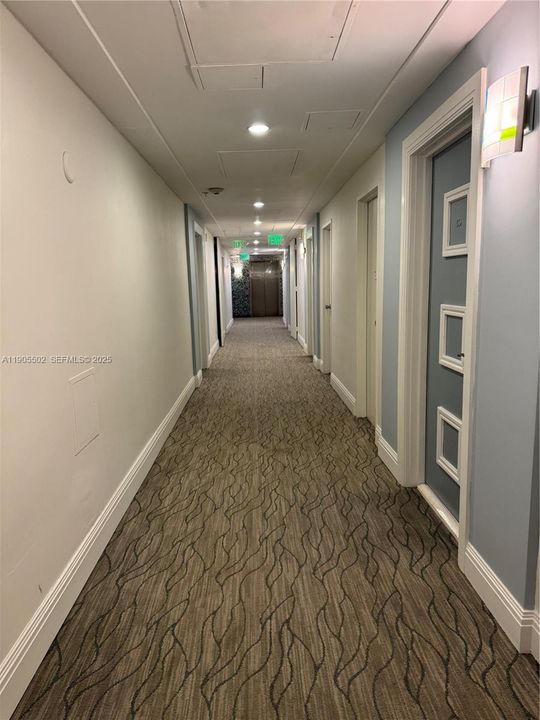 For Rent: $3,300 (1 beds, 2 baths, 1283 Square Feet)