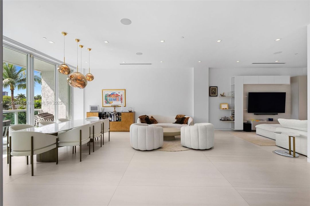 For Sale: $2,499,999 (3 beds, 4 baths, 3206 Square Feet)