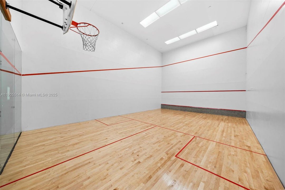 For Sale: $2,499,999 (3 beds, 4 baths, 3206 Square Feet)