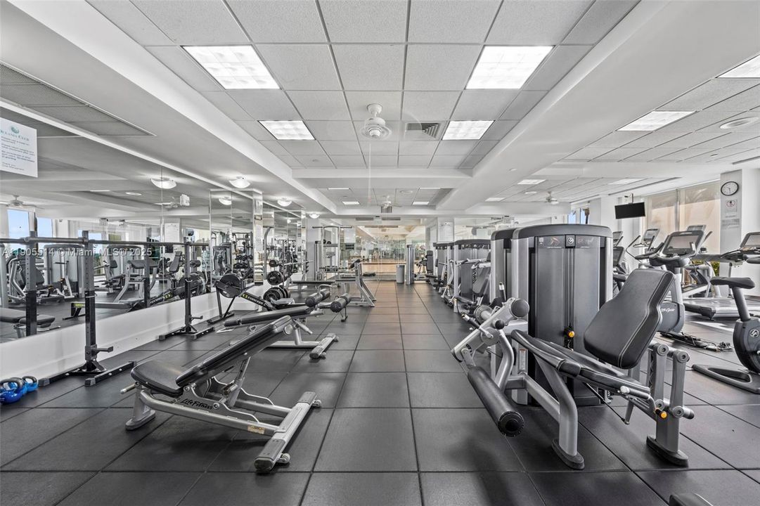 For Sale: $2,499,999 (3 beds, 4 baths, 3206 Square Feet)